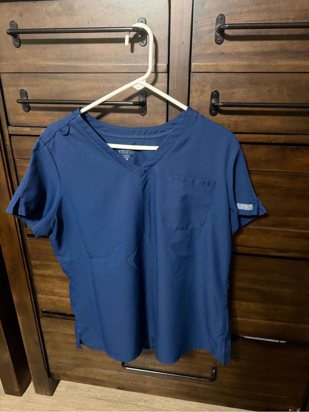 Med Couture Navy V-Neck Short Sleeve Scrub Top